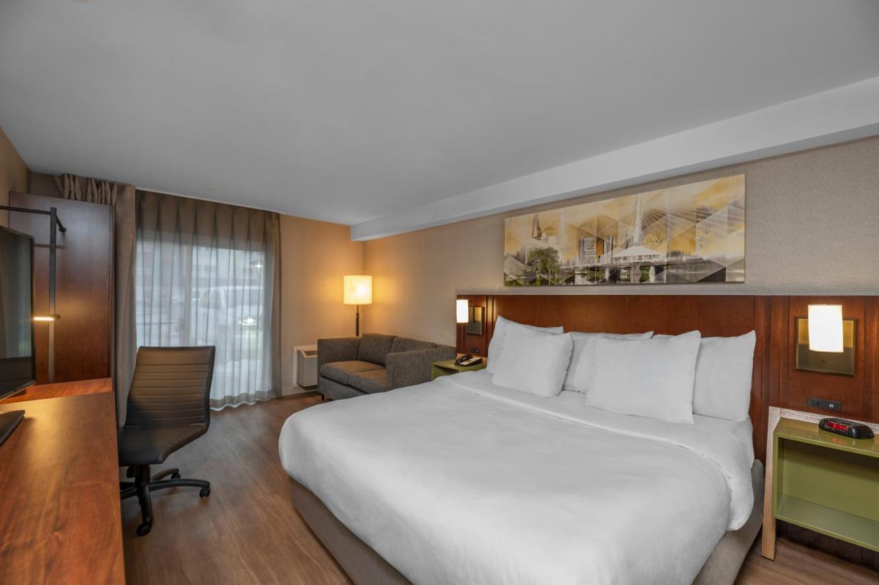 וויניפג Comfort Inn Airport מראה חיצוני תמונה