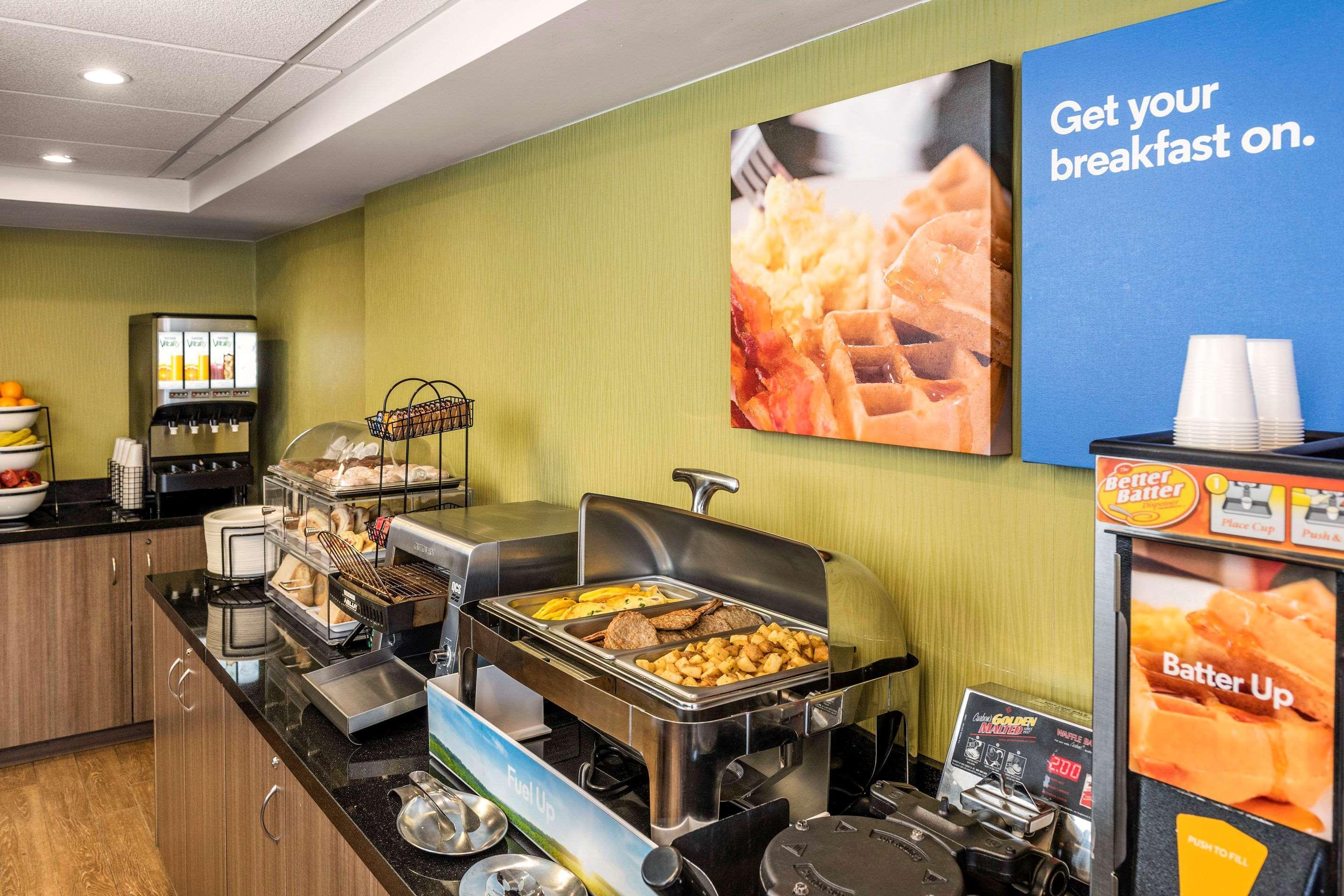 וויניפג Comfort Inn Airport מראה חיצוני תמונה